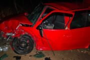 Colisão entre Gol e Fiat Uno deixa dois feridos na estrada de Lagoa do Pires